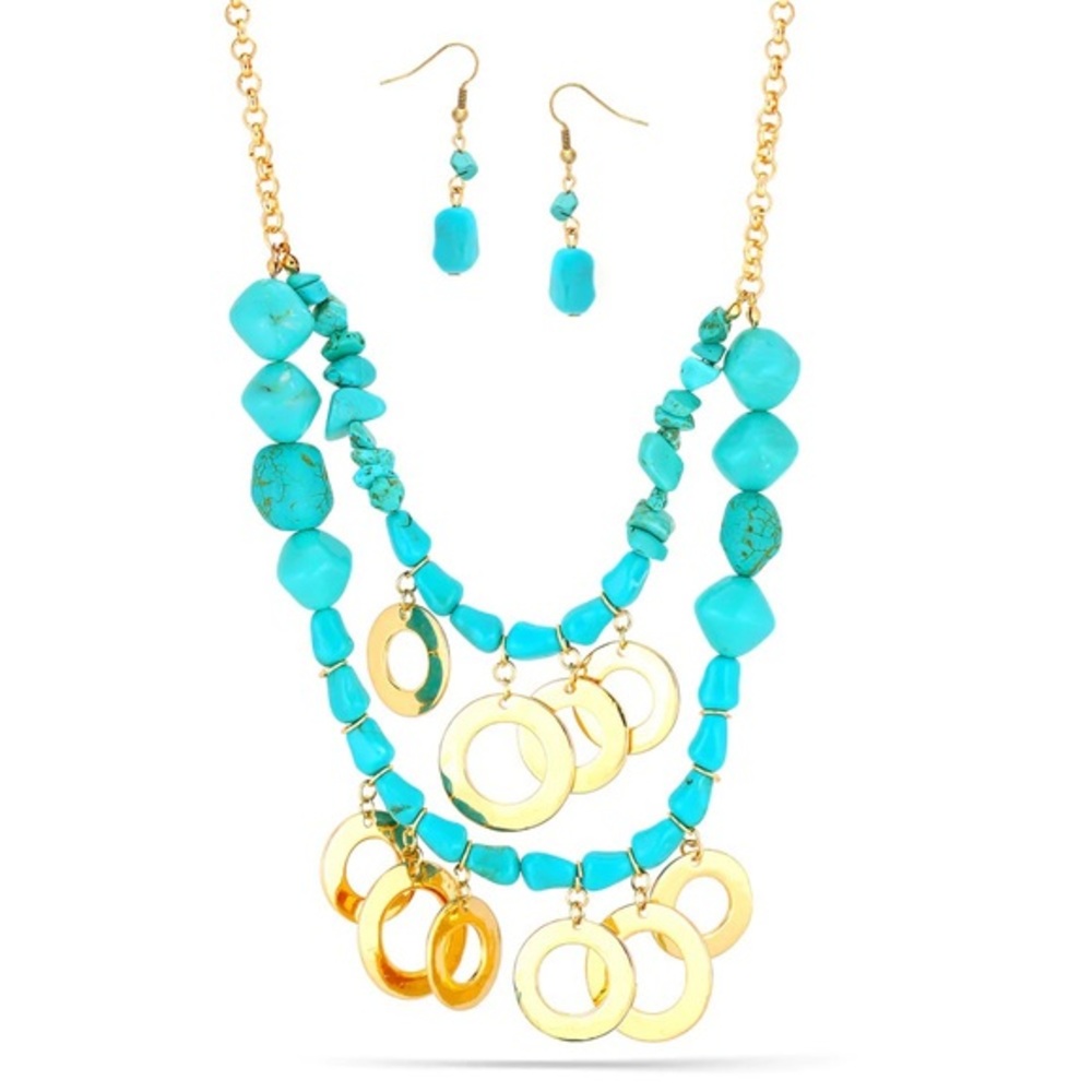MULITI LAYERED NECKLACE